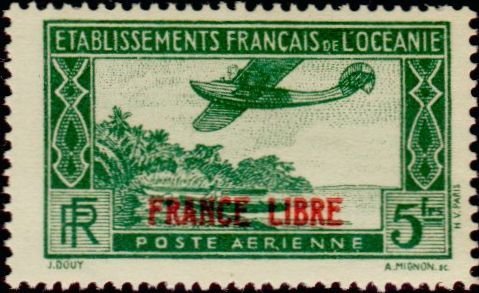 Overloaded airplane Free France