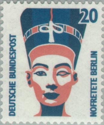 Nefertiti bust, Berlin