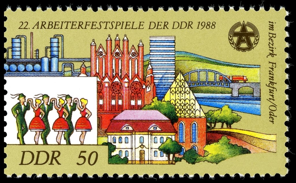 Structures, dance groups