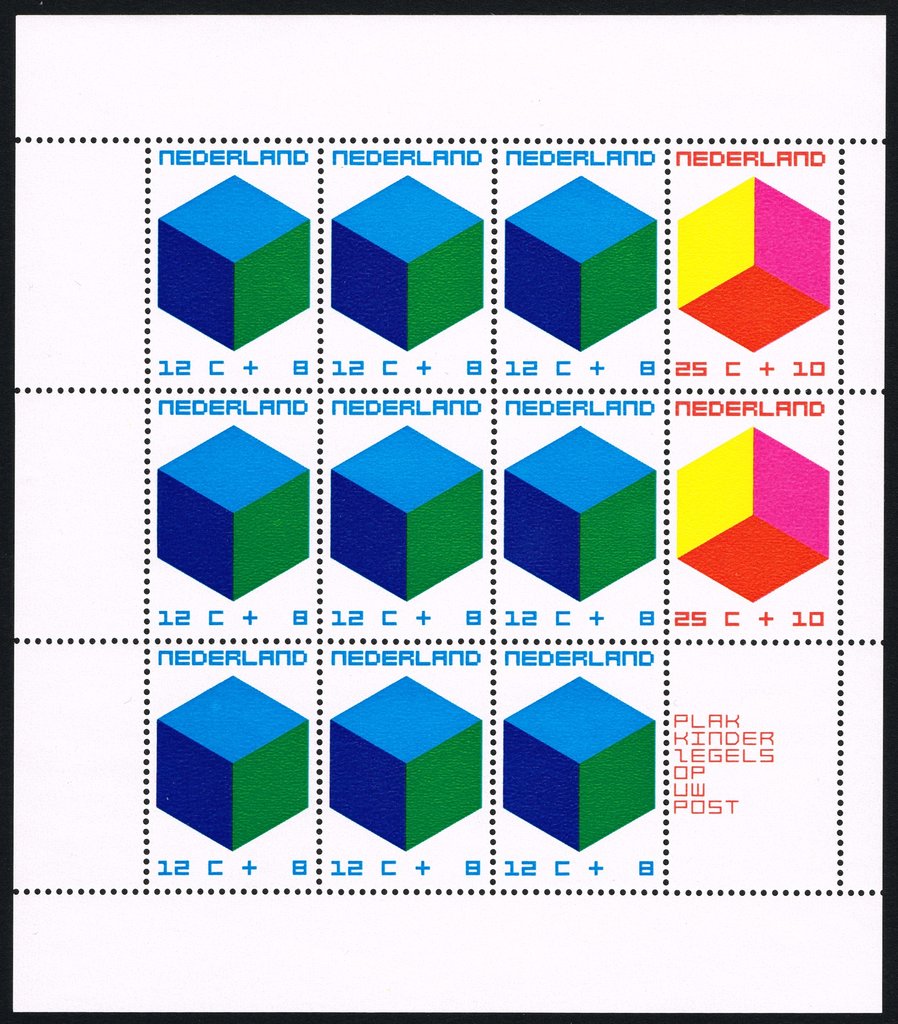 Coloured cubes