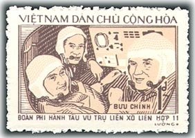 Stamp, The team of Soyuz 11, Vietnam,  