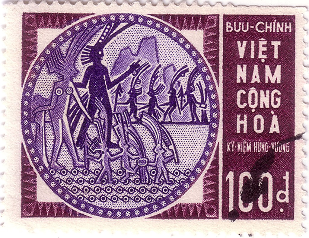 Hung Vuong and Au Co