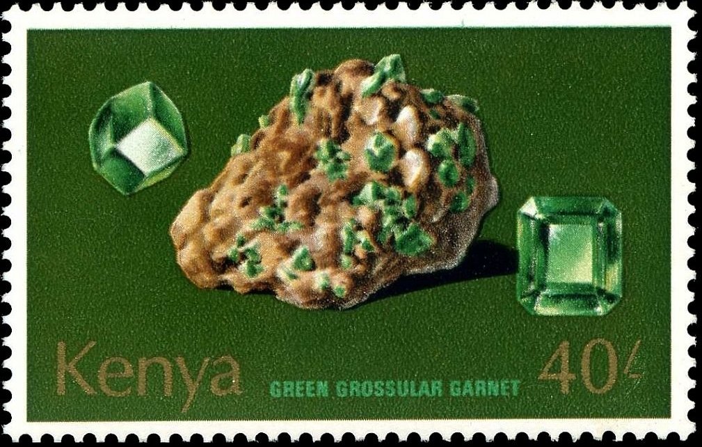 Green grossular garnet