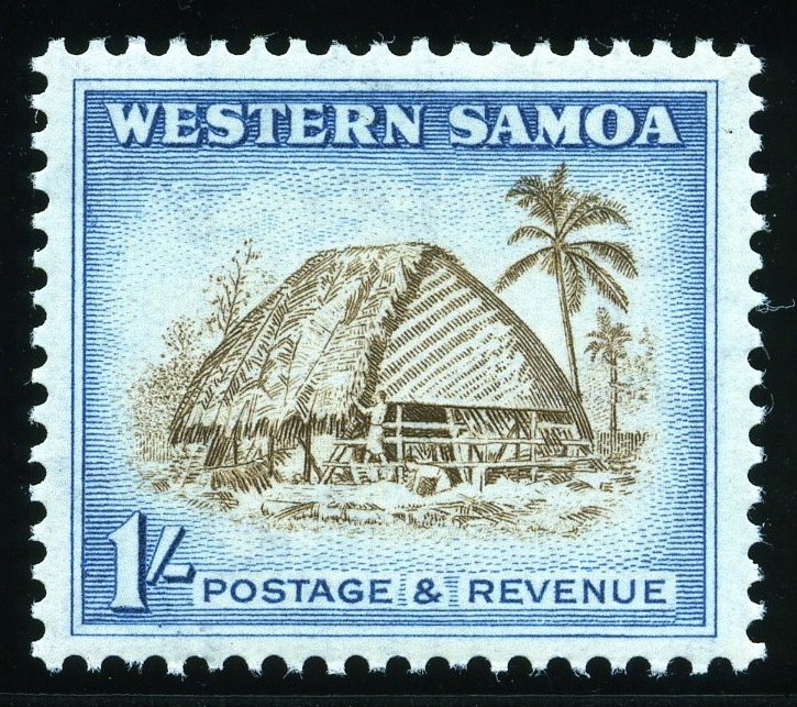 Thatching a fale