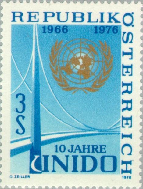 Bridge & UNO badge