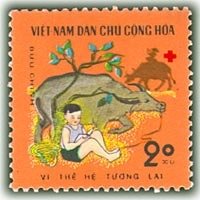 The emblem and the inscription in Vietnamese
