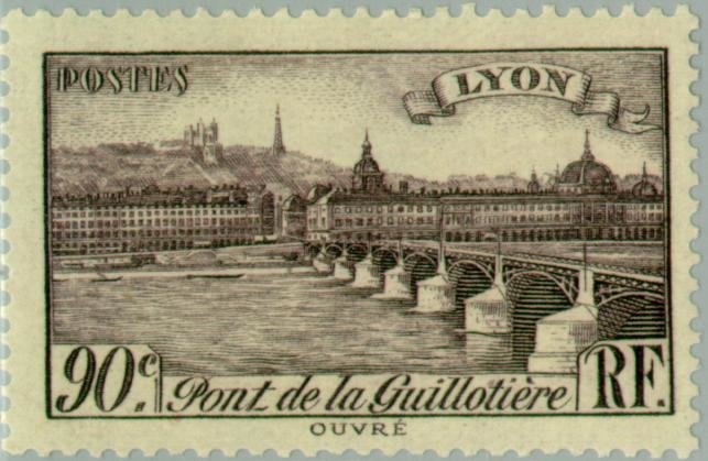 Lyon: Bridge Guillotière