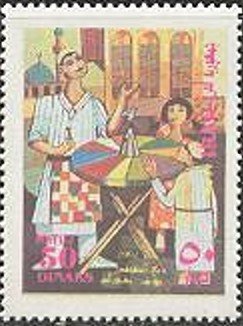 Juggler with children