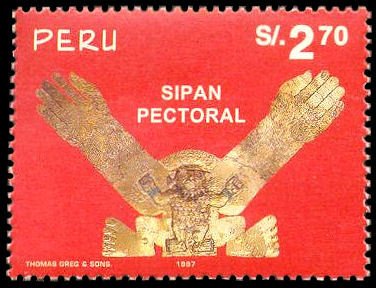 Lord of Sipan artifacts - animal figure with large hands