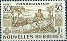 Native in carving a Totem Pole - New HEBRIDES