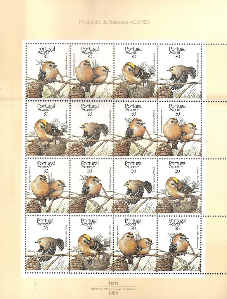 Mini Sheet with 16x Sao Miguel Goldcrest (Regulus regulus az
