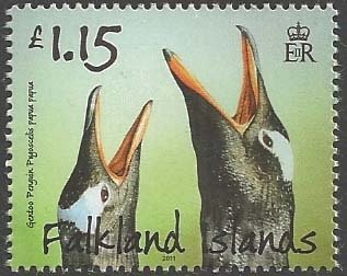 Gentoo Penguin (Pygoscelis papua)