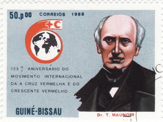 Dr. T. Maunoir