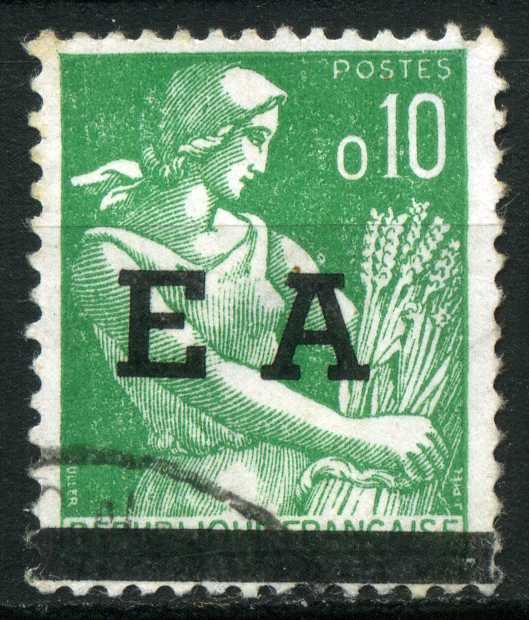 Farmer´s Wife with sheaf