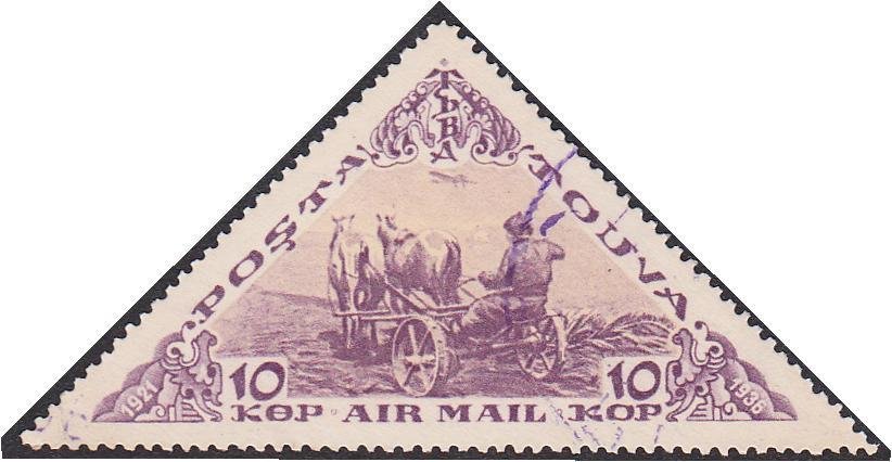 Horse-drawn reaping machine