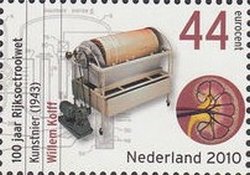 Artificial kidney. Willem Kolff 1943