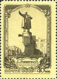Vladimir Lenin monument at Finlyandsky station
