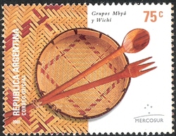 MERCOSUR - Crafts - Basket. straw-wood. set of spoon and fork from Palo Santo