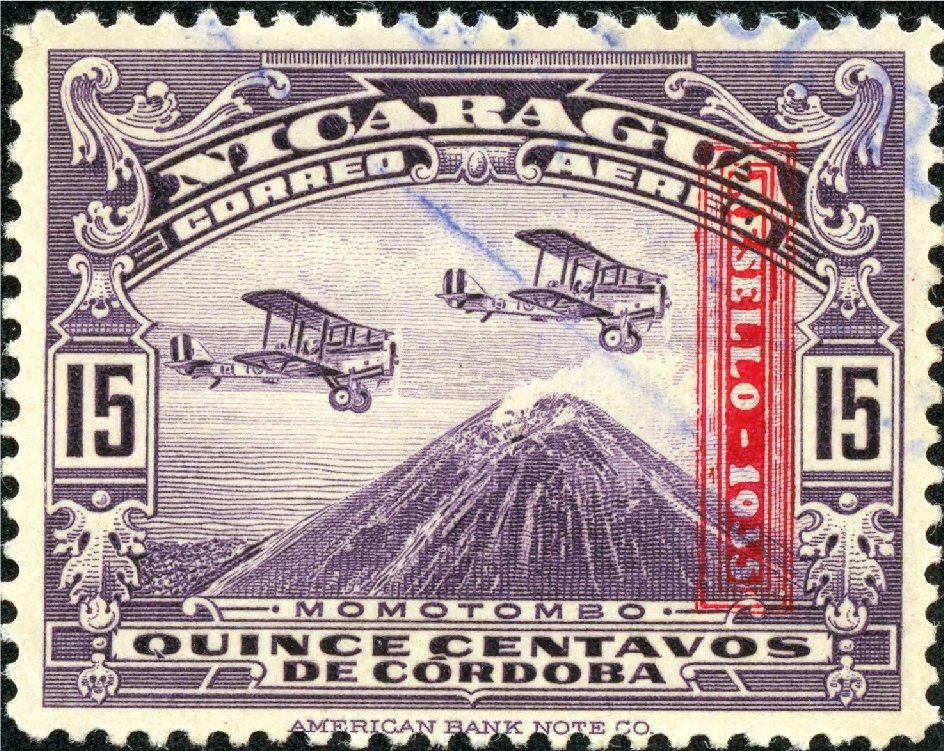 Airplanes over Momotombo