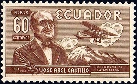 Castillo with his biplane "El Telégrafo"