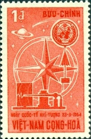 Compass Rose, Barograph an UN Emblem