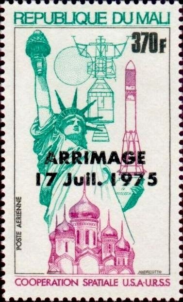 Apollo-Soyuz Rocket, Statue of Liberty and Kreml