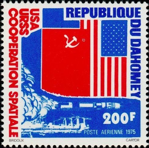 American and Russian flags