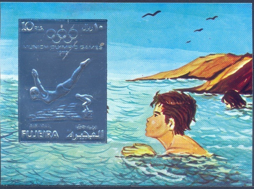Art vaulter and swimmer on starting block