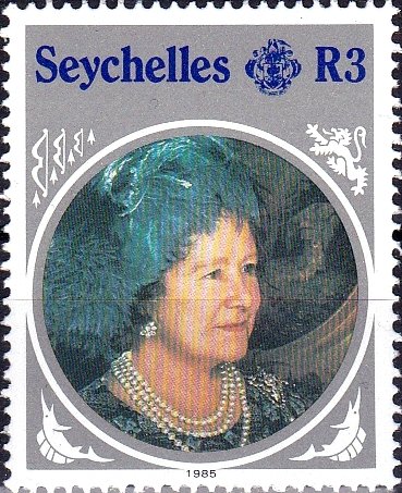 Queen Mum, 1975