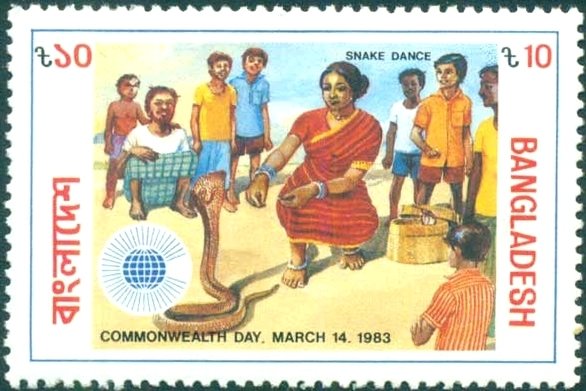 Snake dance