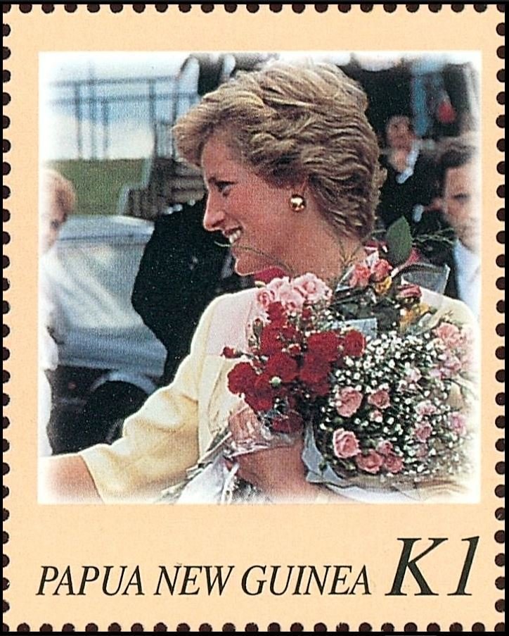 Diana carrying bouquets 1990