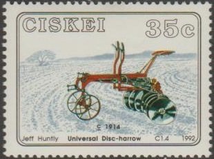 Farm implements: John Deere disc harrow, 1914