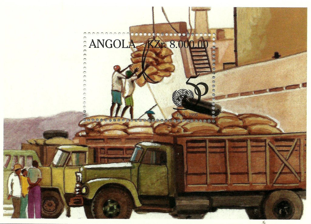 Landing of foodstuffs