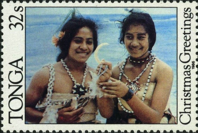 Girls with Shell Jewellery