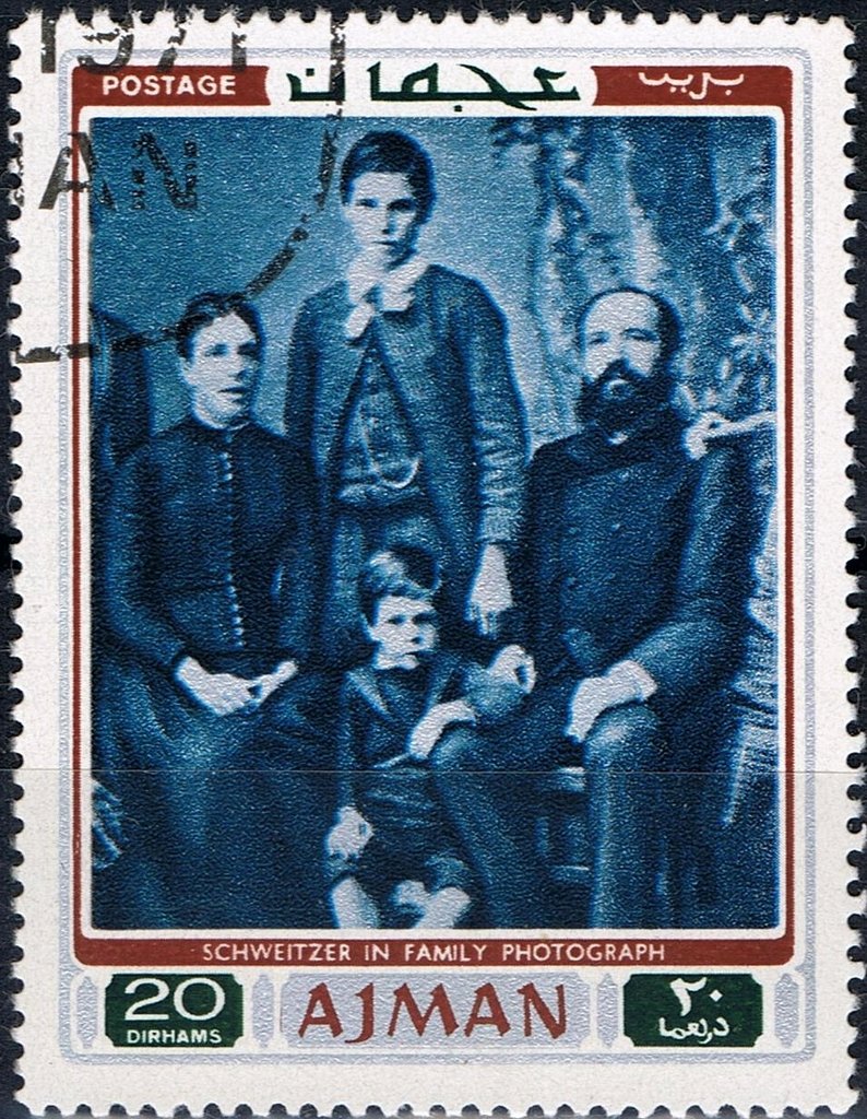 Schweitzer in family photograhy