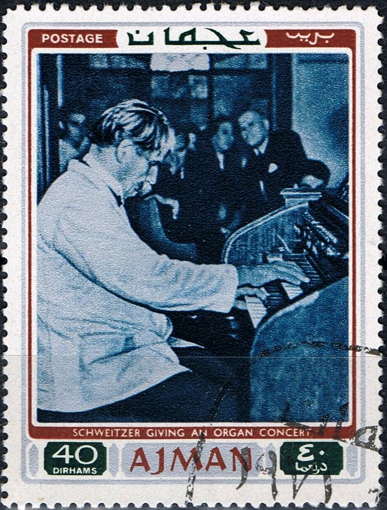 Schweitzer giving an organ concert