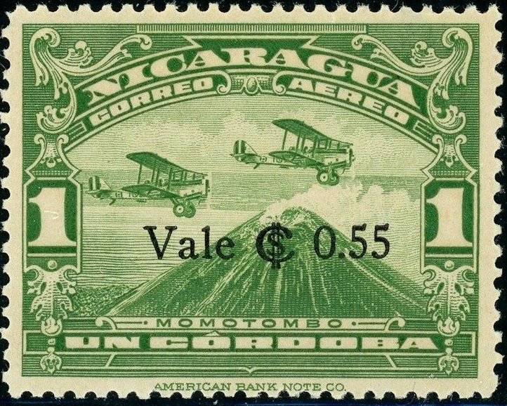 Airplanes over Momotombo
