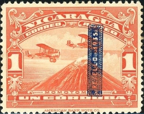 Airplanes over Momotombo