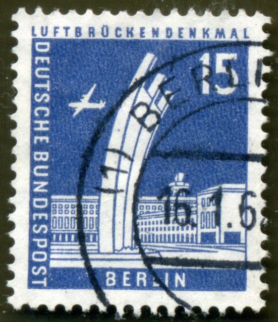 Air bridge monument, Tempelhof