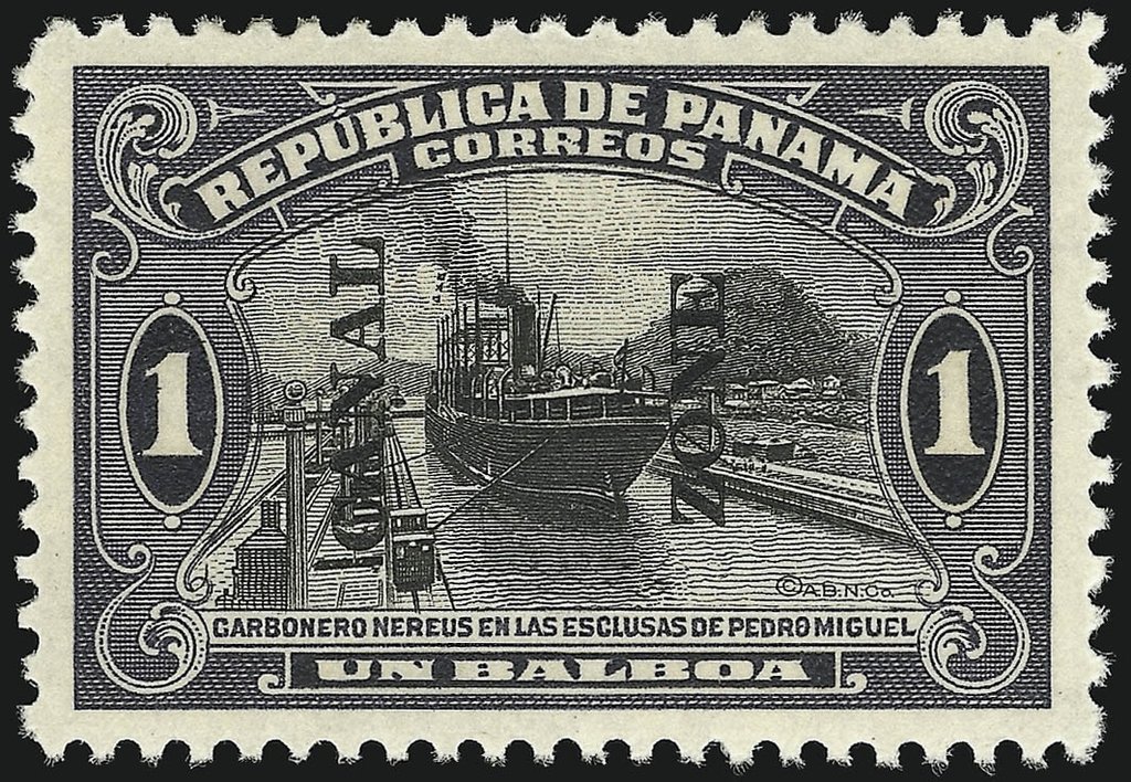 Ship in Pedro Miguel Locks