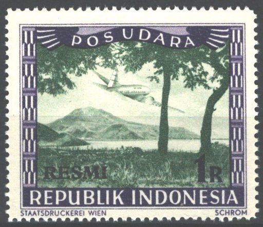 Plane over Sumatra Mountain