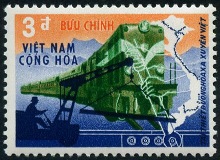 Reconstruction of Transvietnam rail movement