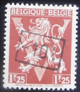 Stamp, Heraldic Lion with V - discount, Belgium,  , Coats of Arms, Heraldic Animals, Лев