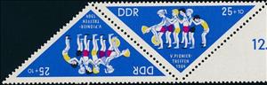 Tete-Beche, Pioneer Meet, Germany, Democratic Republic,  , Children, Children's Play, Triangle Stamps