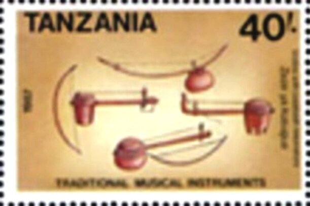 Violins with calabash resonators