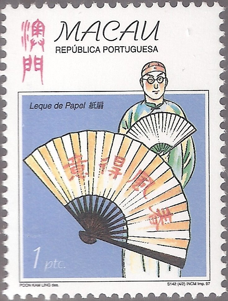Fans Traditional