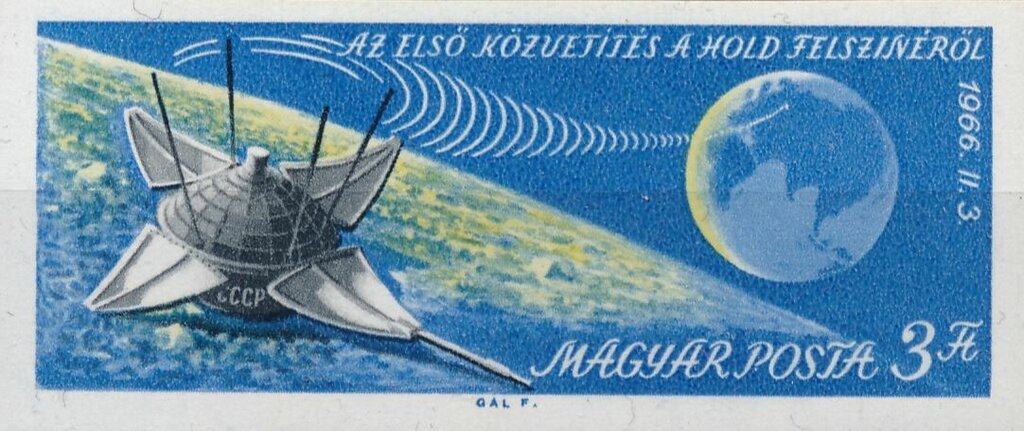 Luna 9 sending signals from Moon to Earth