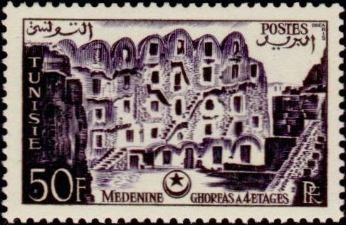 Medenine, ghorfas 4-stage