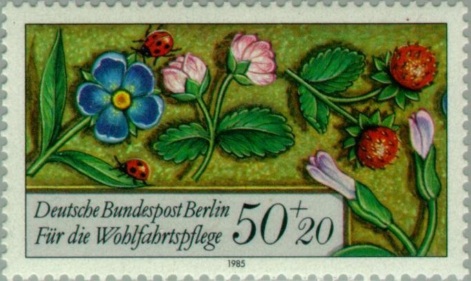 Scattered flowers, berries, birds and insects