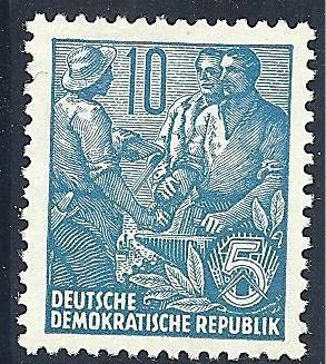 3 Workers